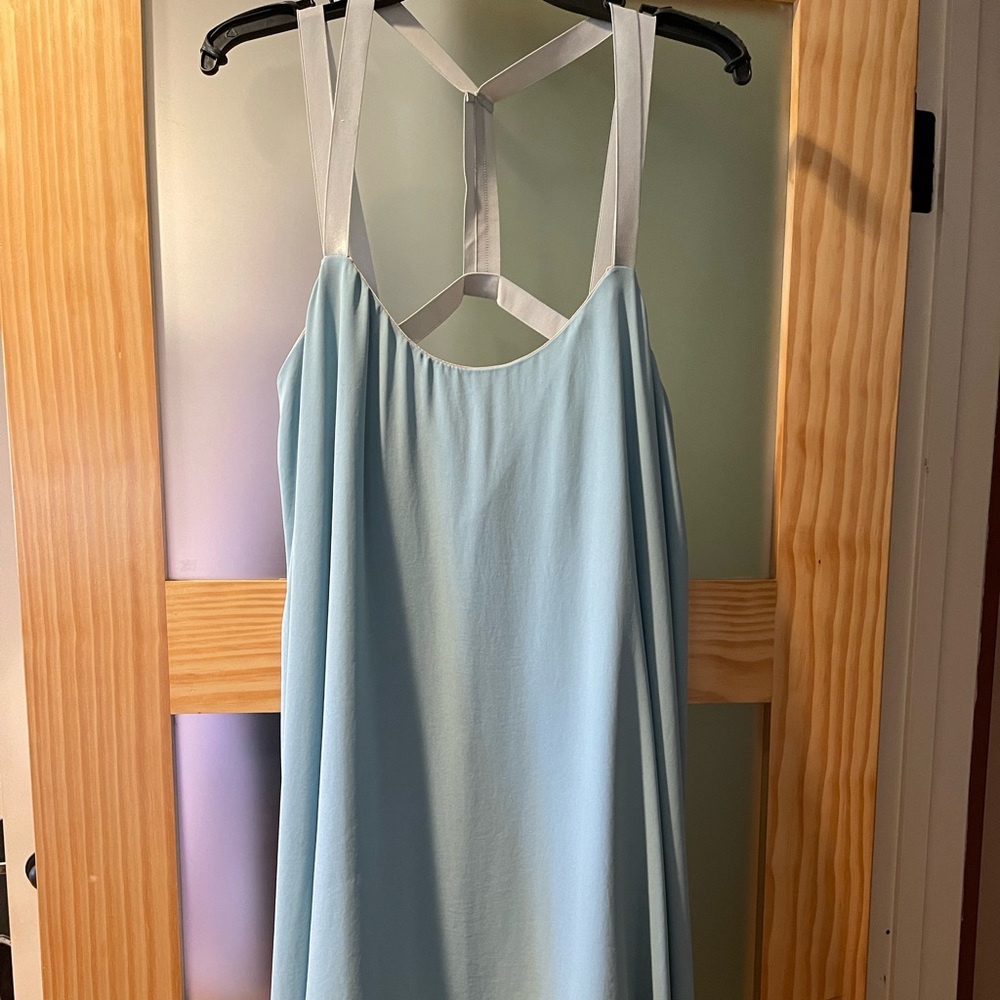 Elizabeth and James dress with pockets! - Picture 1 of 12